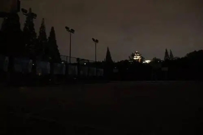 读书时候经历的灵异事件,神秘的她